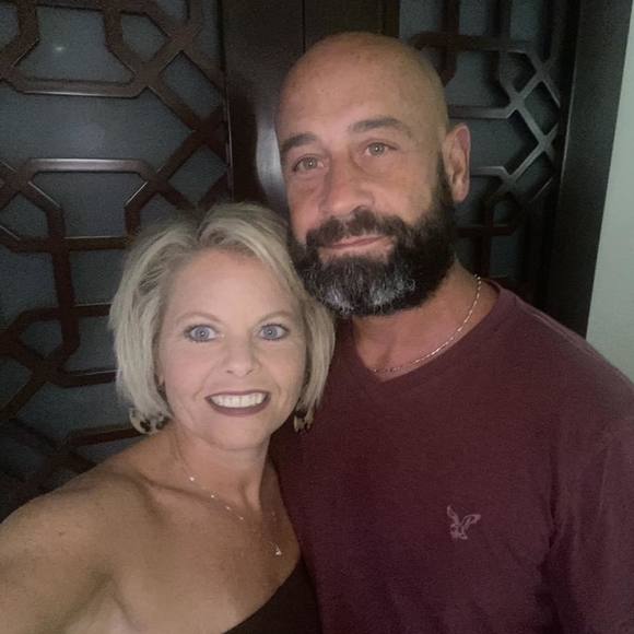 Meet your Posher, Kim - Picture 1 of 1